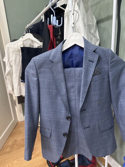 Костюм для малчиков в идеальном состаянии