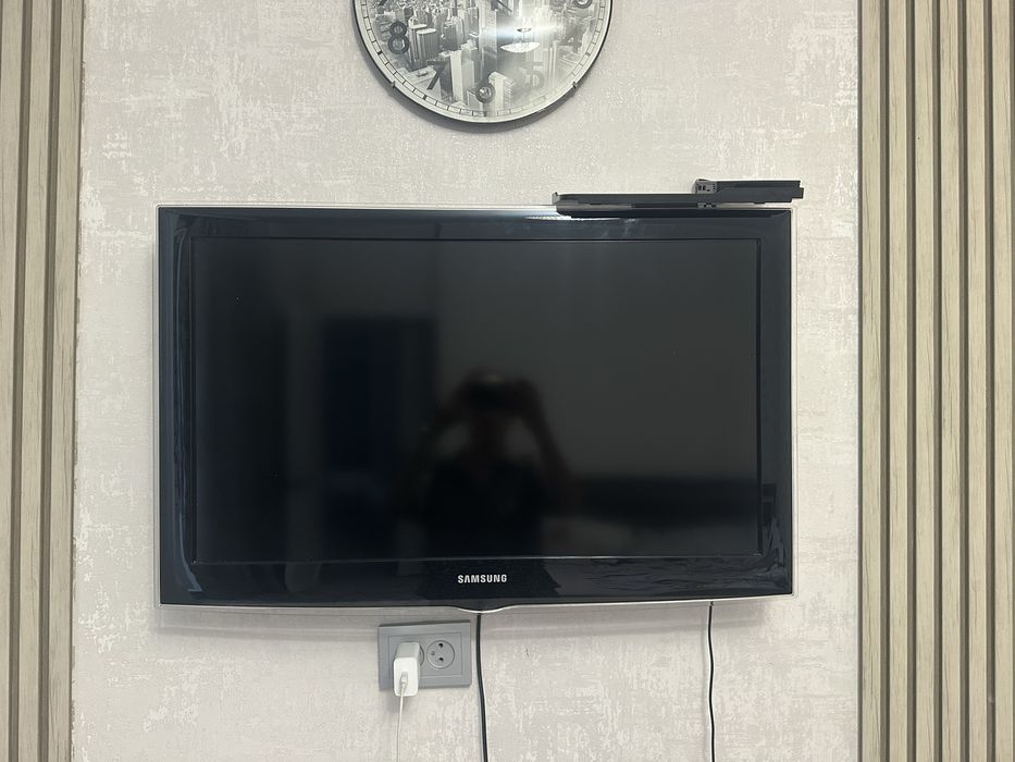 Телевизор samsung