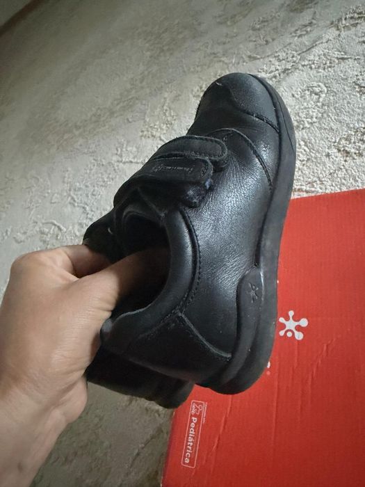 Продам туфли  для мальчика