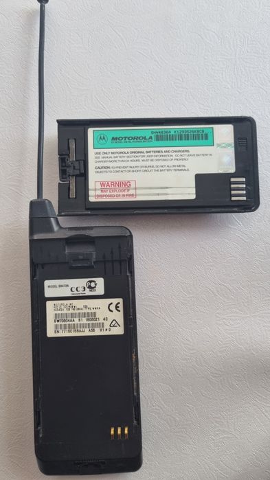 Телефон из 90х. MOTOROLA MicroTac 650