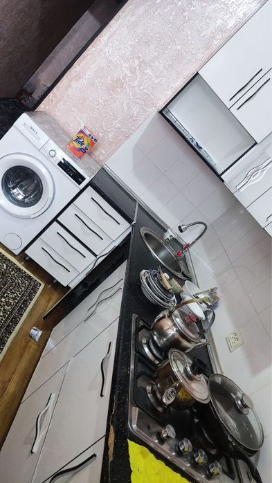 1 хоналик ижарага берилади.Горгаз