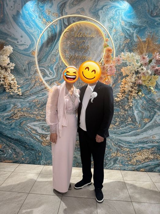 модели одежды сатылады