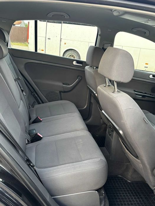 Volkswagen Golf V 1.9 TDI 105 CP, an fabricatie  2005