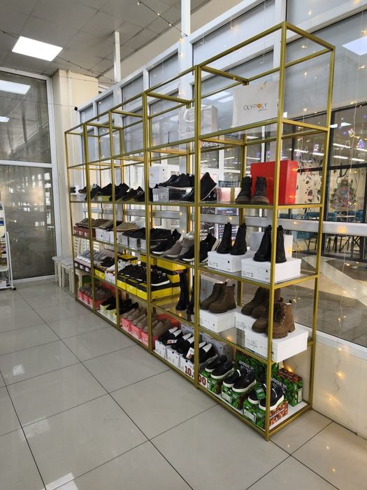 Стеллаж, витрина шкаф высота 2 метра, цена 1 шт