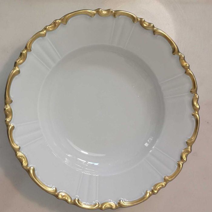 6 чении с позлата скъп изискан сервиз НОВО