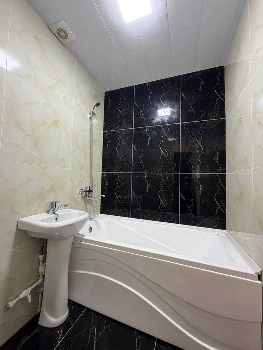 ПРОДАЕТСЯ 2/3/4 Вторичка Авиасозлар 4 Дворец Лисунова Рынок Кадышева