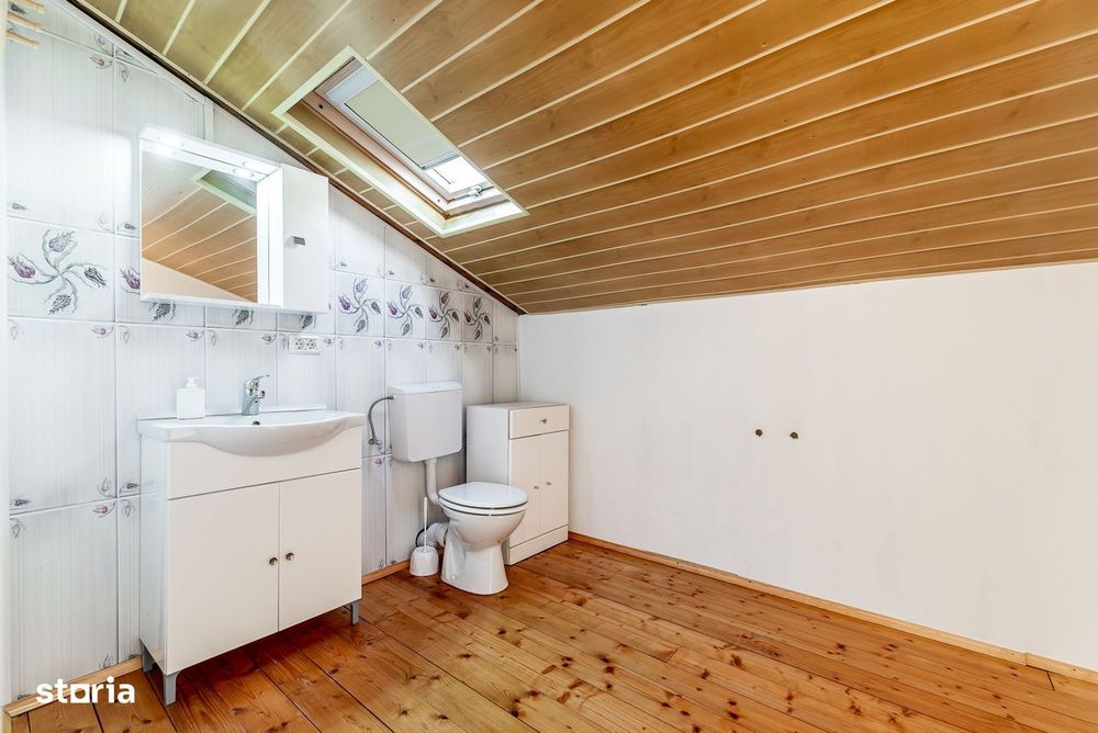 Apartament în Piața Catedralei pe două niveluri în Arad.