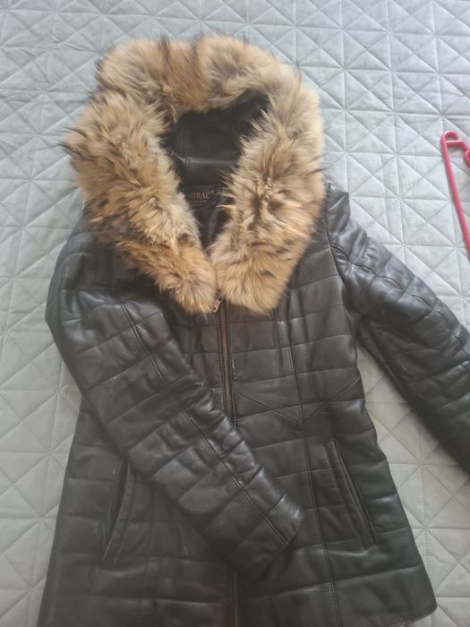 Дамско вталено яке