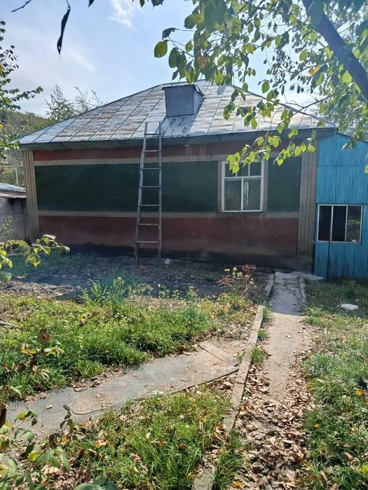 Продам кирпичный дом
