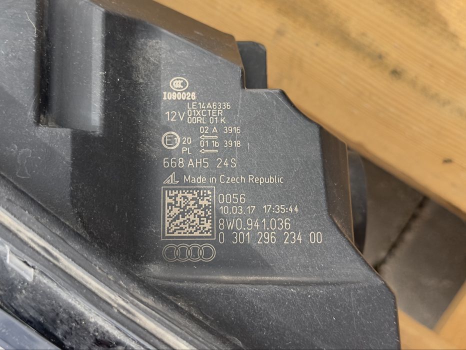 MATRIX Фарове AUDI A4 B9 8W0941035 8W0941036