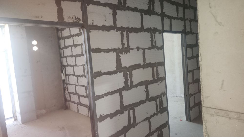 Продаётся 1 но комнатная квартира в 7 микрорайоне.