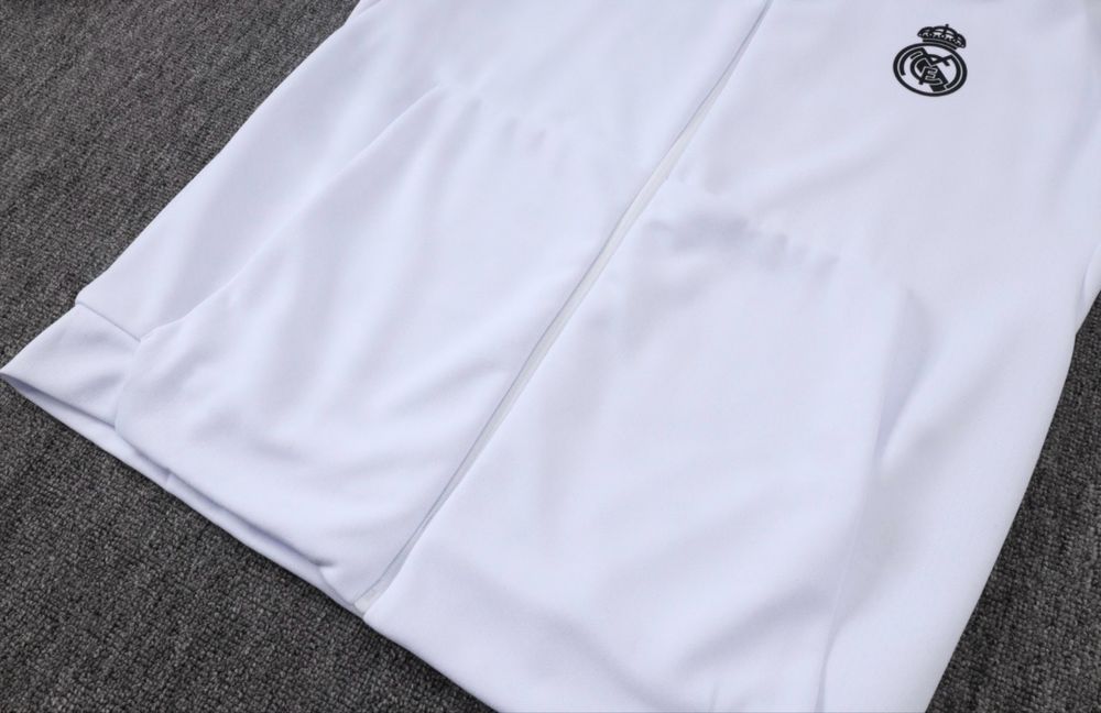 Оригинално горнище Real Madrid реал мадрид