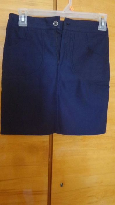 Форма тройка на девочку 8-10 лет.