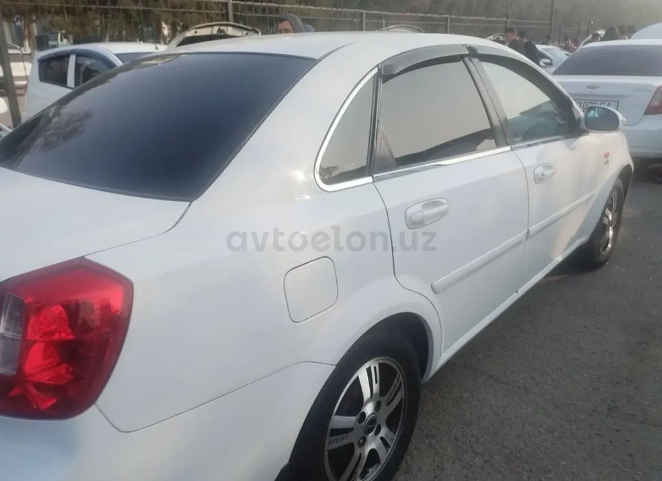 Лассети сотилади