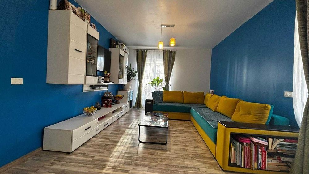 Apartament 3 camere + BONUS LOC DE PARCARE + BOXA - Direct proprietar