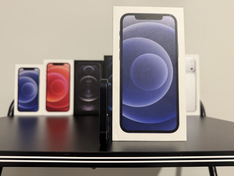 iPhone 12, 64GB, negru, neverlock, stare impecabilă