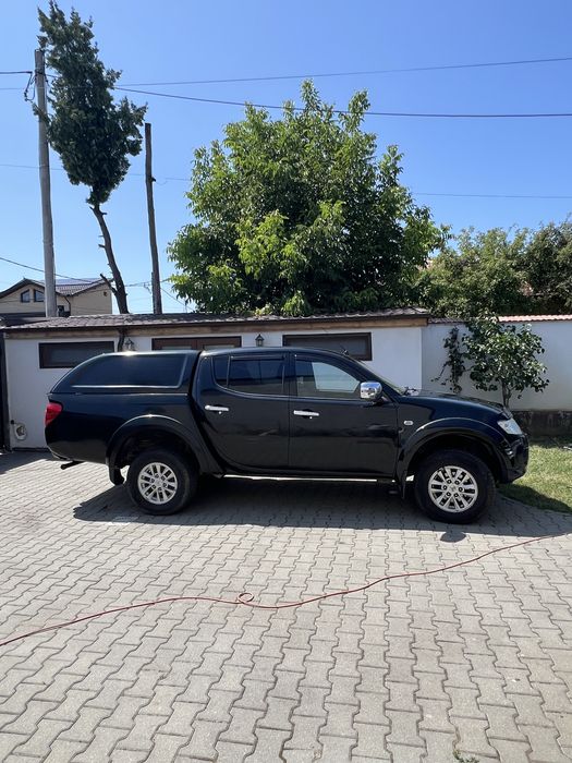 Mitsubishi L200 2014