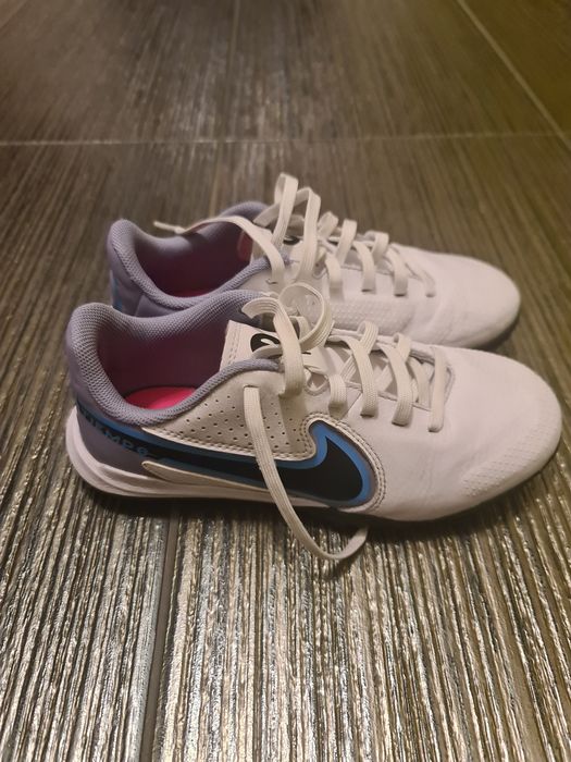 Ghete fotbal Nike Tiempo piele marime 32