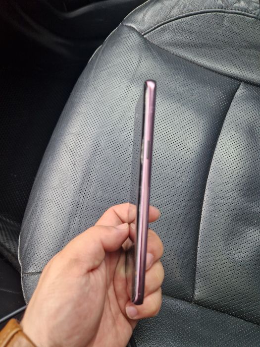 Продам телефон самсунг s 9