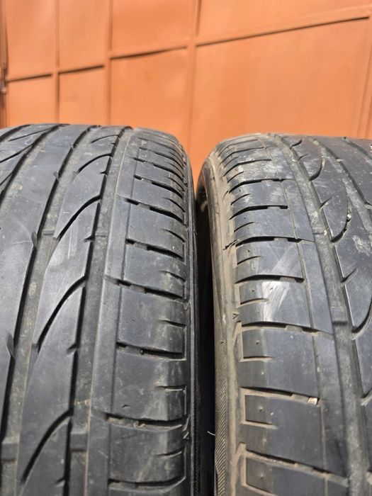 2 бр. летни гуми 235/50/18 Bridgestone AO DOT 2118 4,5 mm