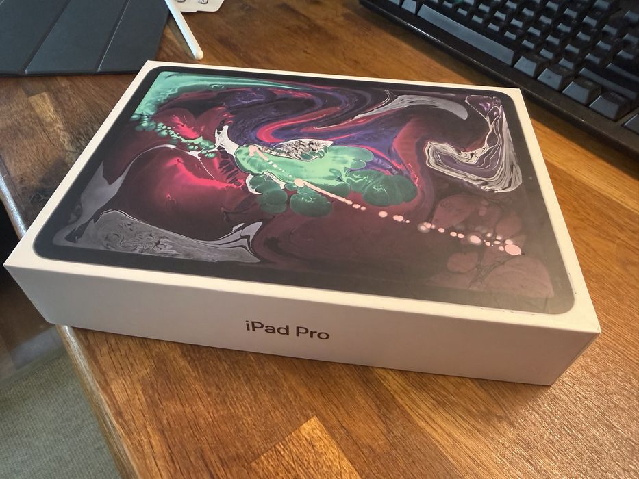 iPad Pro 11 inch 256GB WiFi + Cellular