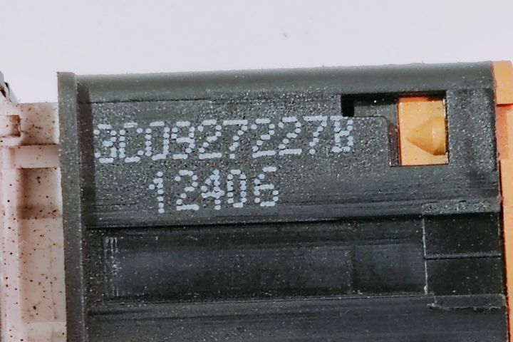 Buton  autohold 3C0927227B Volkswagen VW Passat B6