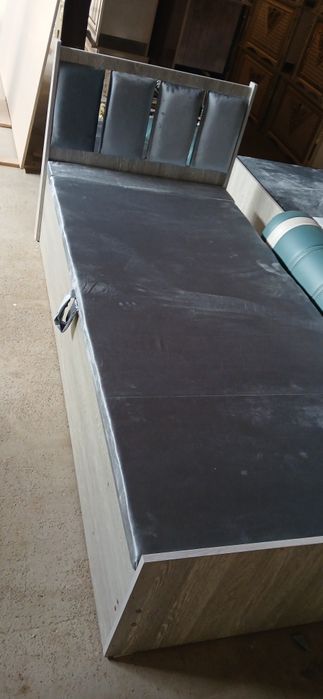 Мадел:Кравать-сандуклы