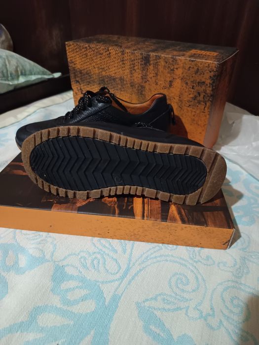 Спортно елегантни обувки