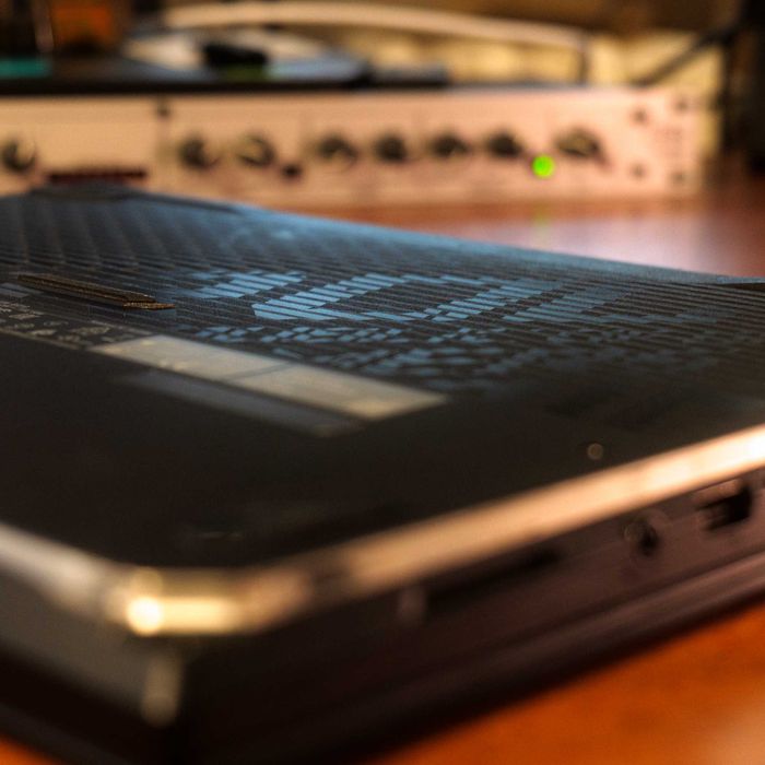 Laptop ASUS ROG 15.6 inch i7 9th 4.5GHz 32GB RAM SSD 512GB GTX 1650