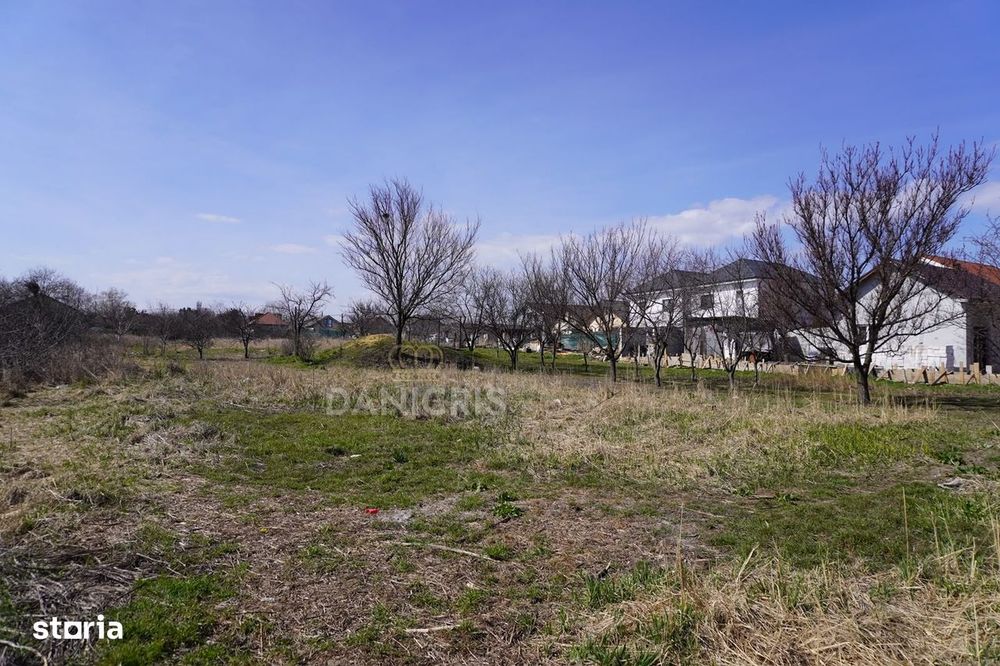 Teren intravilan 3.700 mp | Lumina | Strada Mare nr. 97 | 370.000 €