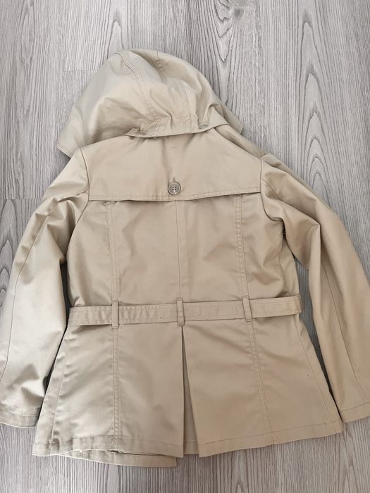 Geaca subtire, eleganta pt fetite 8 ani