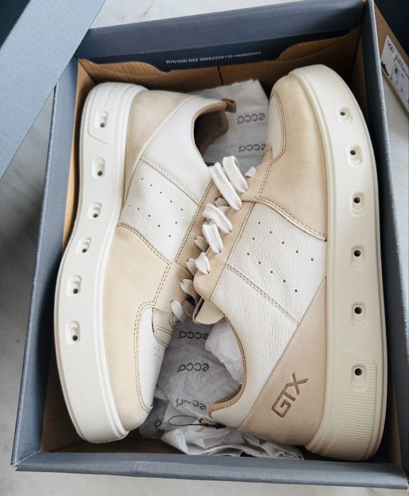 Adidasi barbarti marimea 41-42 diferite modele..