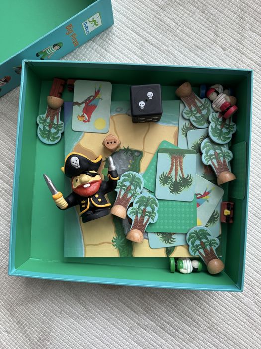 Детска настолна игра Djeco - Големият пират