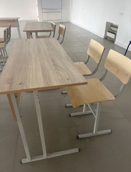 Школьные парта со стулом оптом для учеников