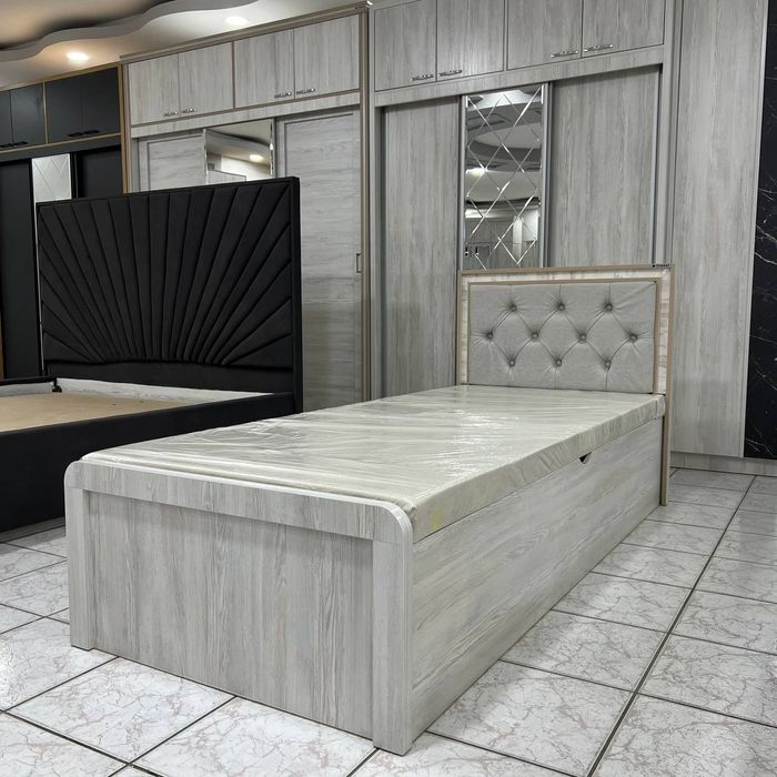 Односпальная кровать - сундук. Рассрочка