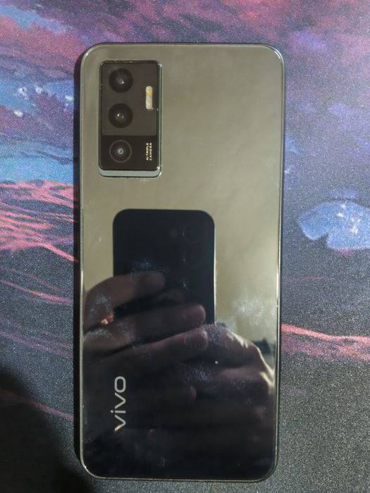 Vivo V23e 8/128 обменяю/продам