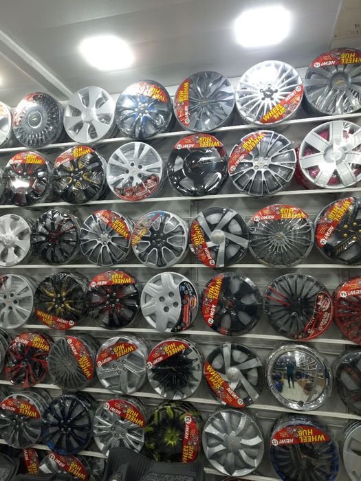 Отличные колпаки на колеса диски 13.14.15 много выбора имеется спешите