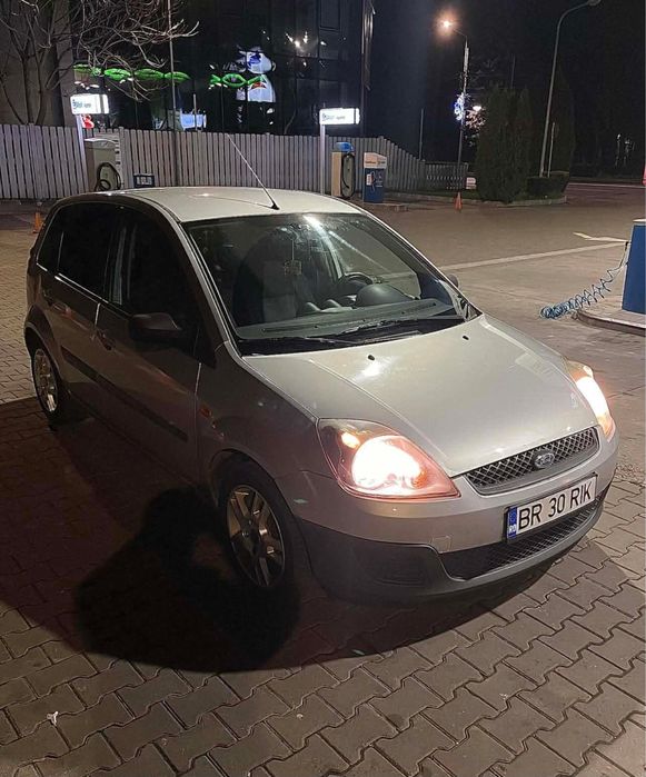 Vand Ford Fiesta