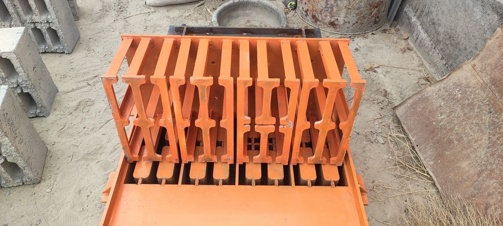 Шлакабулок. Колиблари сотилади