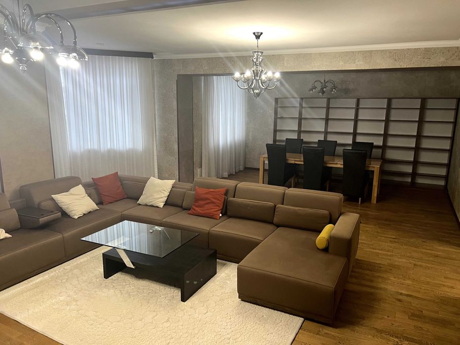 Сдается двухэтажная квартира