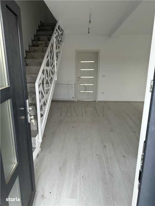 Duplex de calitate - proiect modern   - spatii generoase