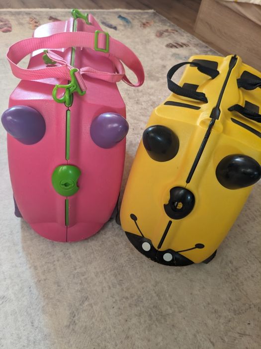 Детски куфар с колелца Тринки