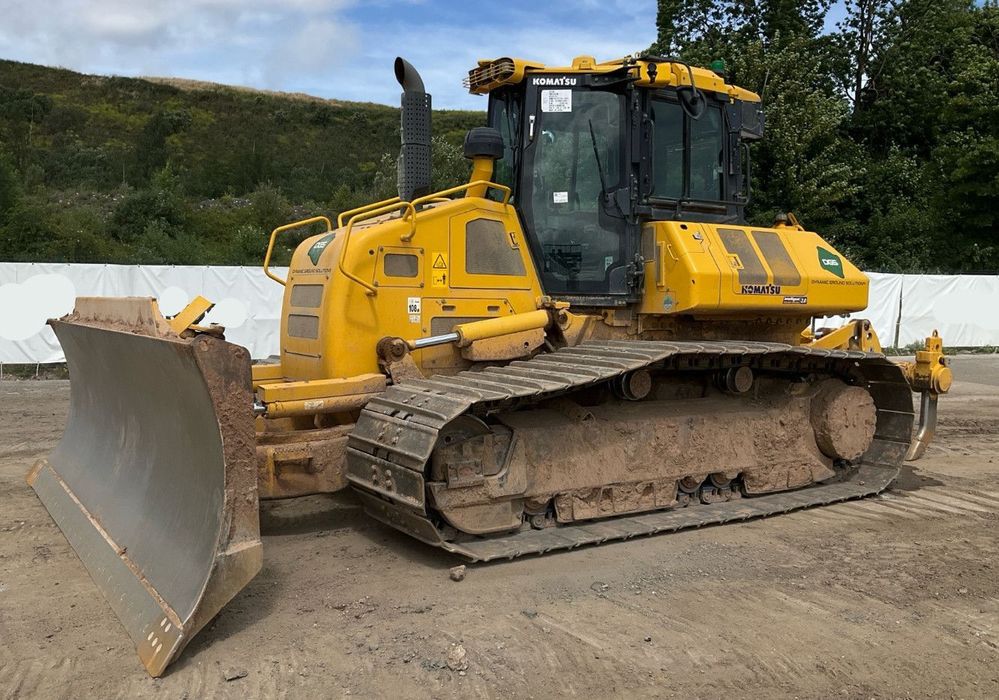 Komatsu D71PXi-24E0 Buldozer Komatsu D71pxi-24e0 Buldozer