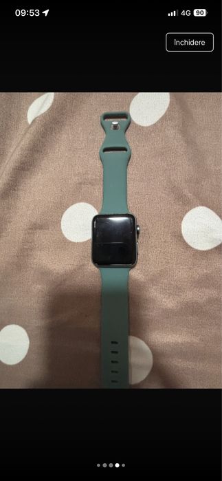 Apple        wach