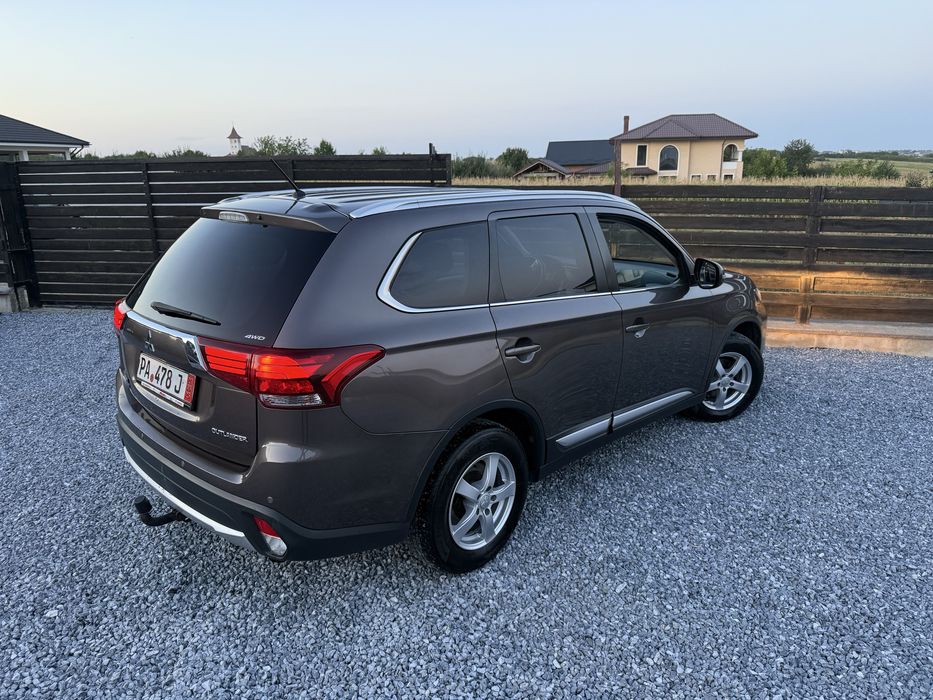 MITSUBISHI Outlander 2016 — imagine 5