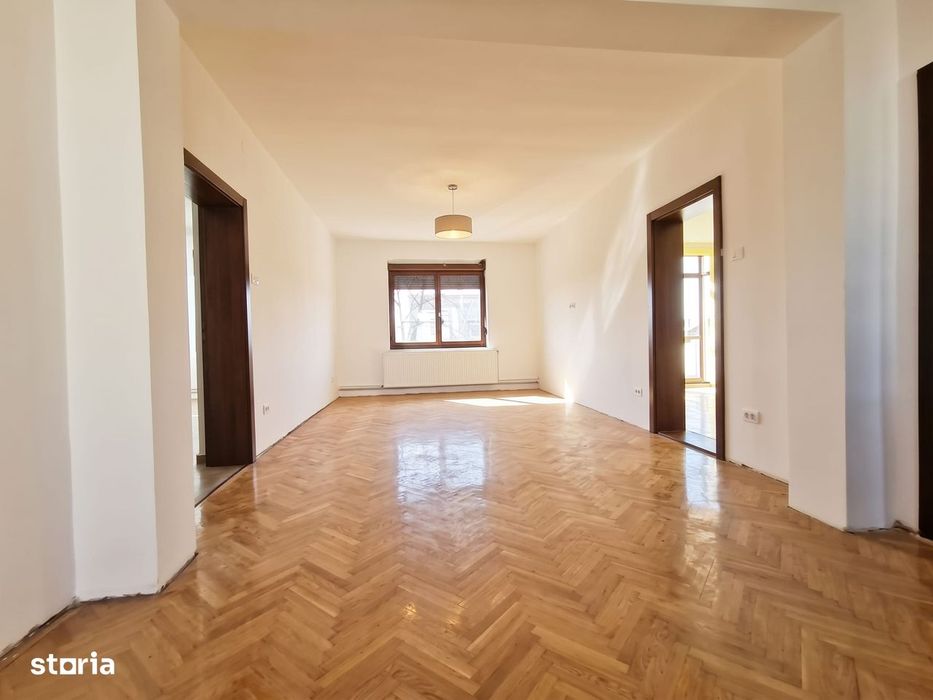 Apartament cu GARAJ propriu in zona ELISABETIN cu 136 mp utili.