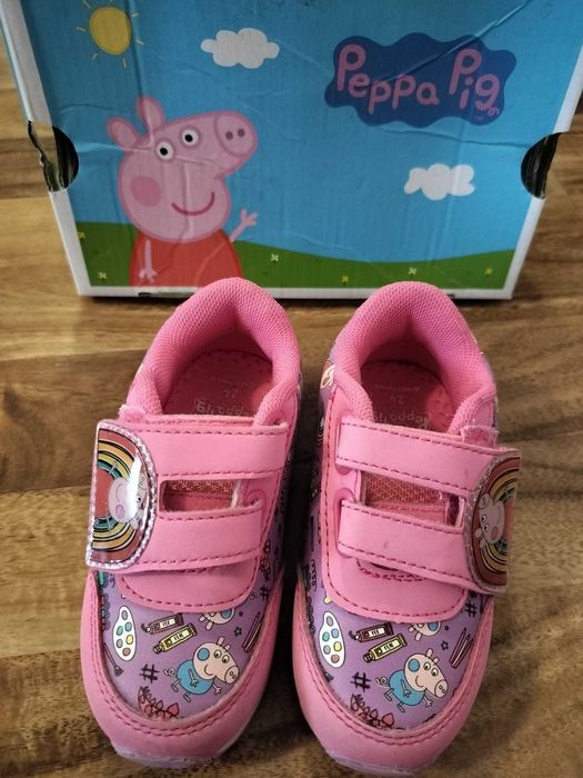 Adidasi CCC Pepa Pig marime 24 ca noi