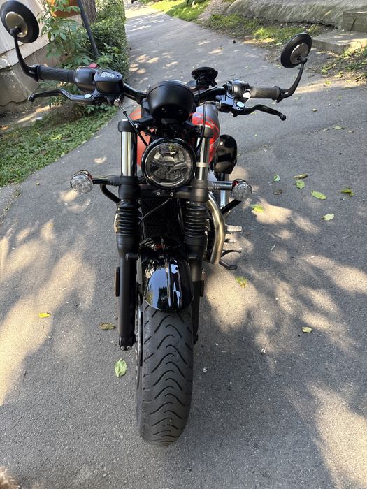 Triumph Bonnevile Bobber