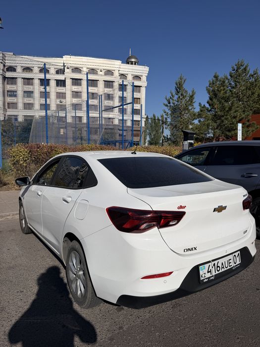 Onix chevrolet 2023