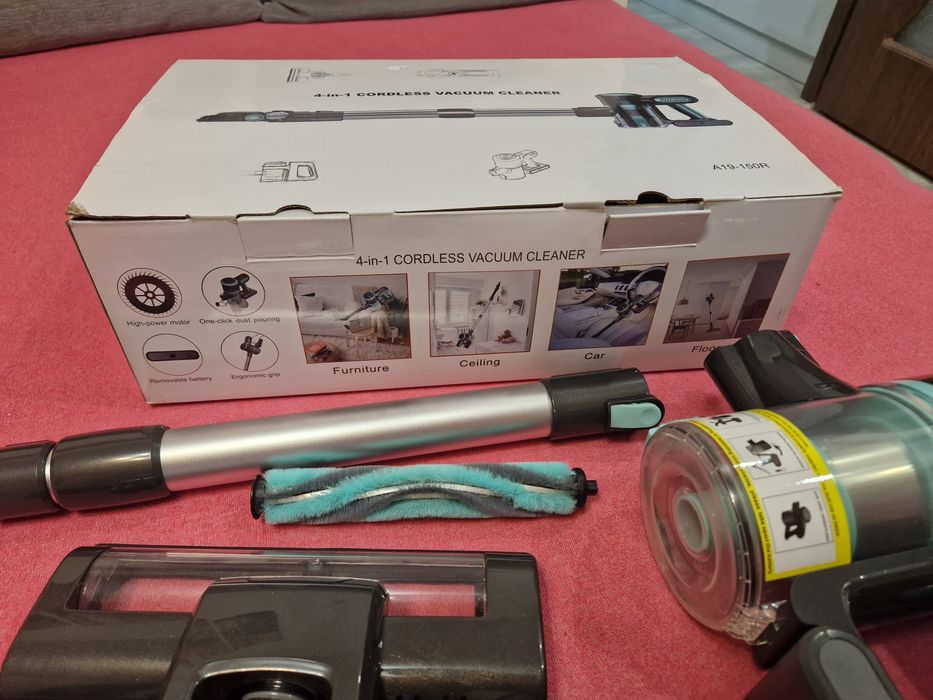 Aspirator cu acumulator 22V - 210W 4 in 1